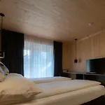 Gaestehaus & Hofkueche Oellerer * Sitzenberg