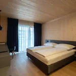 Inn Gaestehaus & Hofkueche Oellerer *