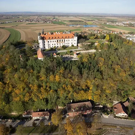 Inn Gaestehaus & Hofkueche Oellerer *