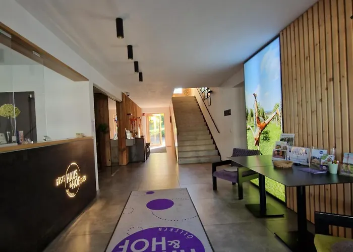 Gaestehaus & Hofladen Familie Oellerer *