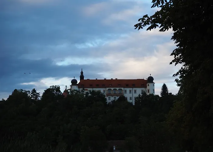 Gaestehaus & Hofladen Familie Oellerer * Sitzenberg
