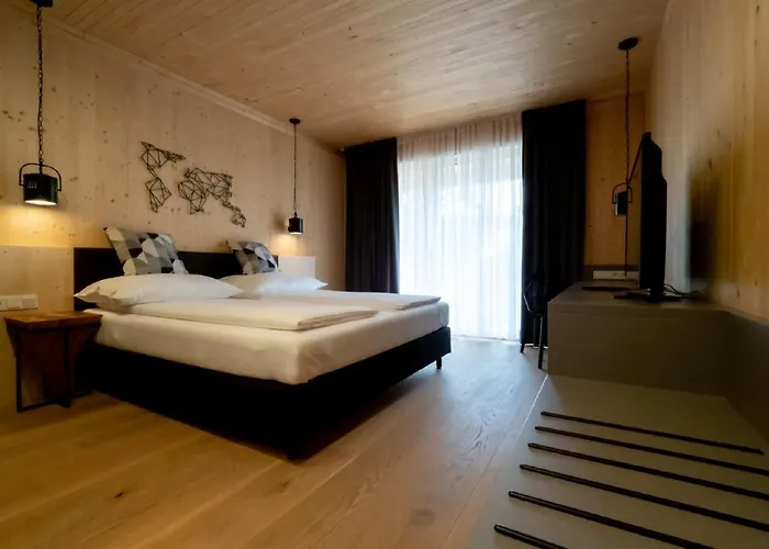 Gaestehaus & Hofladen Familie Oellerer *