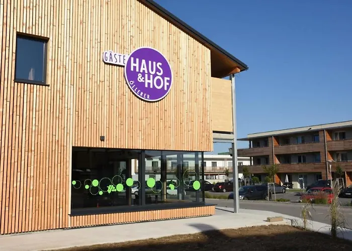 Gaestehaus & Hofladen Familie Oellerer